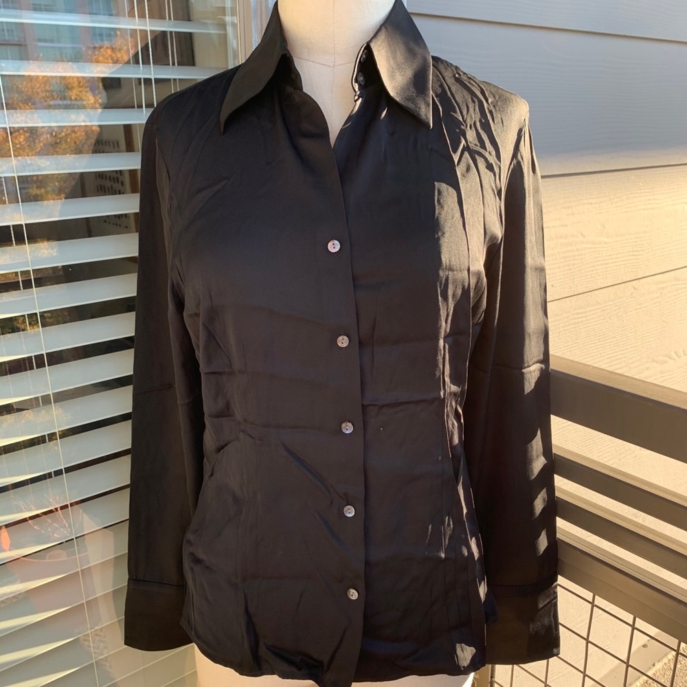 New with Tags Ann Taylor Silk Black Button Down